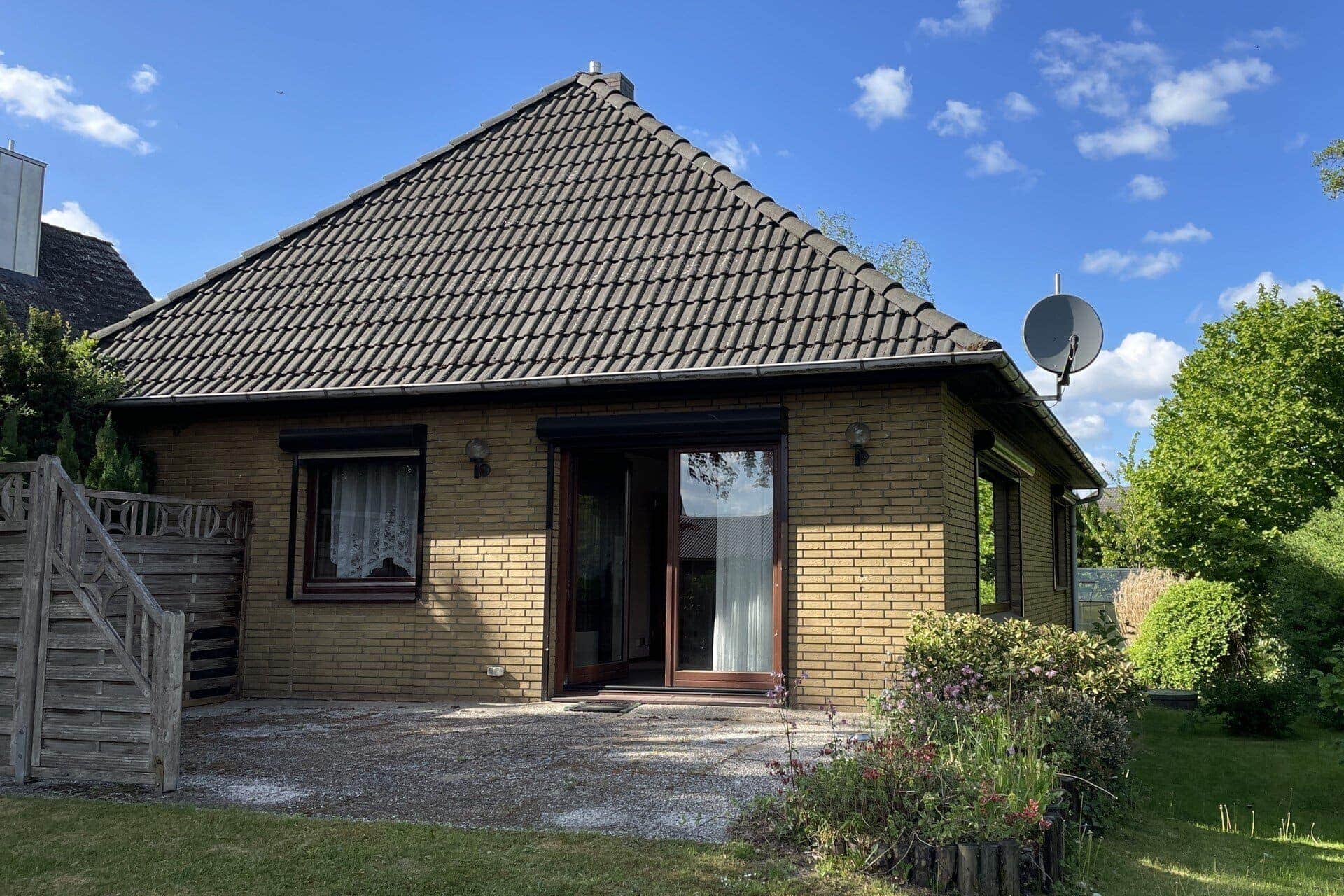 Bungalow mit Vollkeller in ruhiger Dorflage zwischen Trittau und Mölln!, 22929 Köthel, Einfamilienhaus