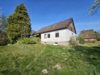 Bungalow aus erster Hand! Renovieren oder doch Neubau? - Hausansicht