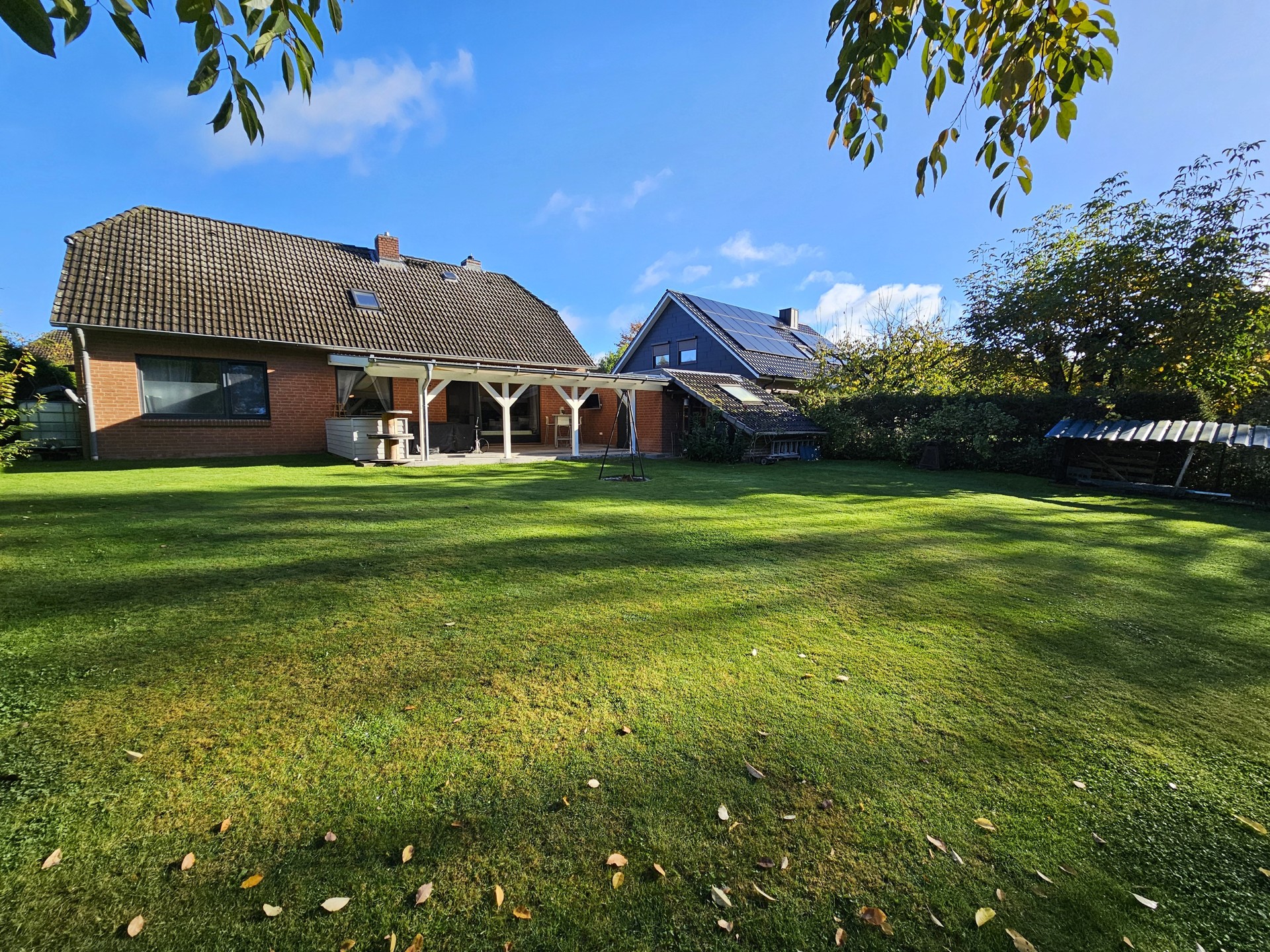 Einfamilienhaus mit ELW in ruhiger Wohnlage am Priesterbach!, 23881 Breitenfelde, Einfamilienhaus